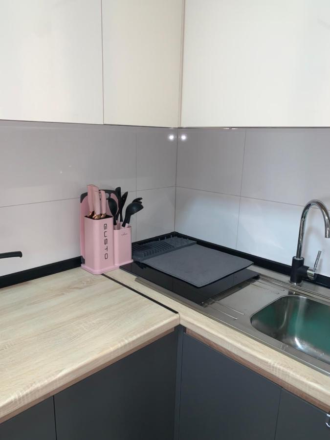 Pink Modern Apartment Skopje Zewnętrze zdjęcie